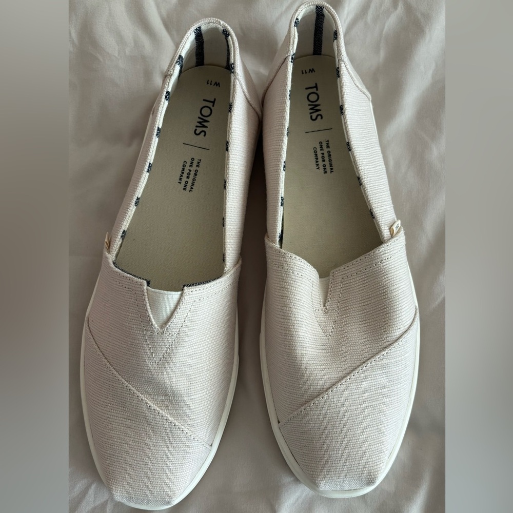 Toms Alpargata Cupsole natural slip-ons Women’s size 11
